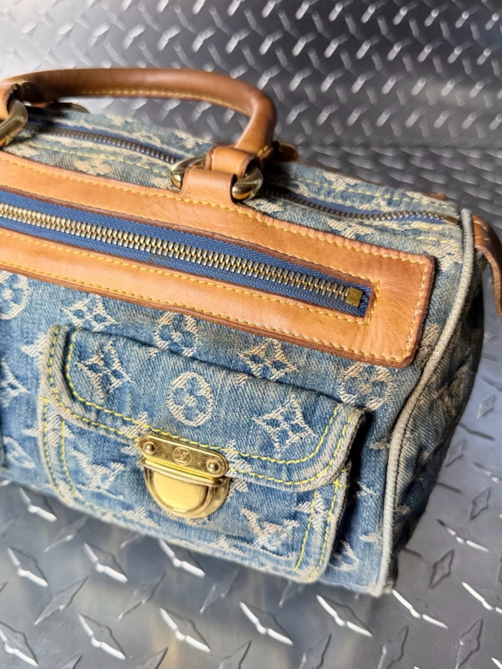 Louis Vuitton Vintage Monogram Denim Neo Speedy in Blue - Picture 9 of 12